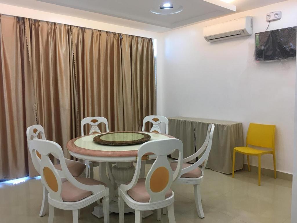 Hotel Primera Zamboanga Exterior photo